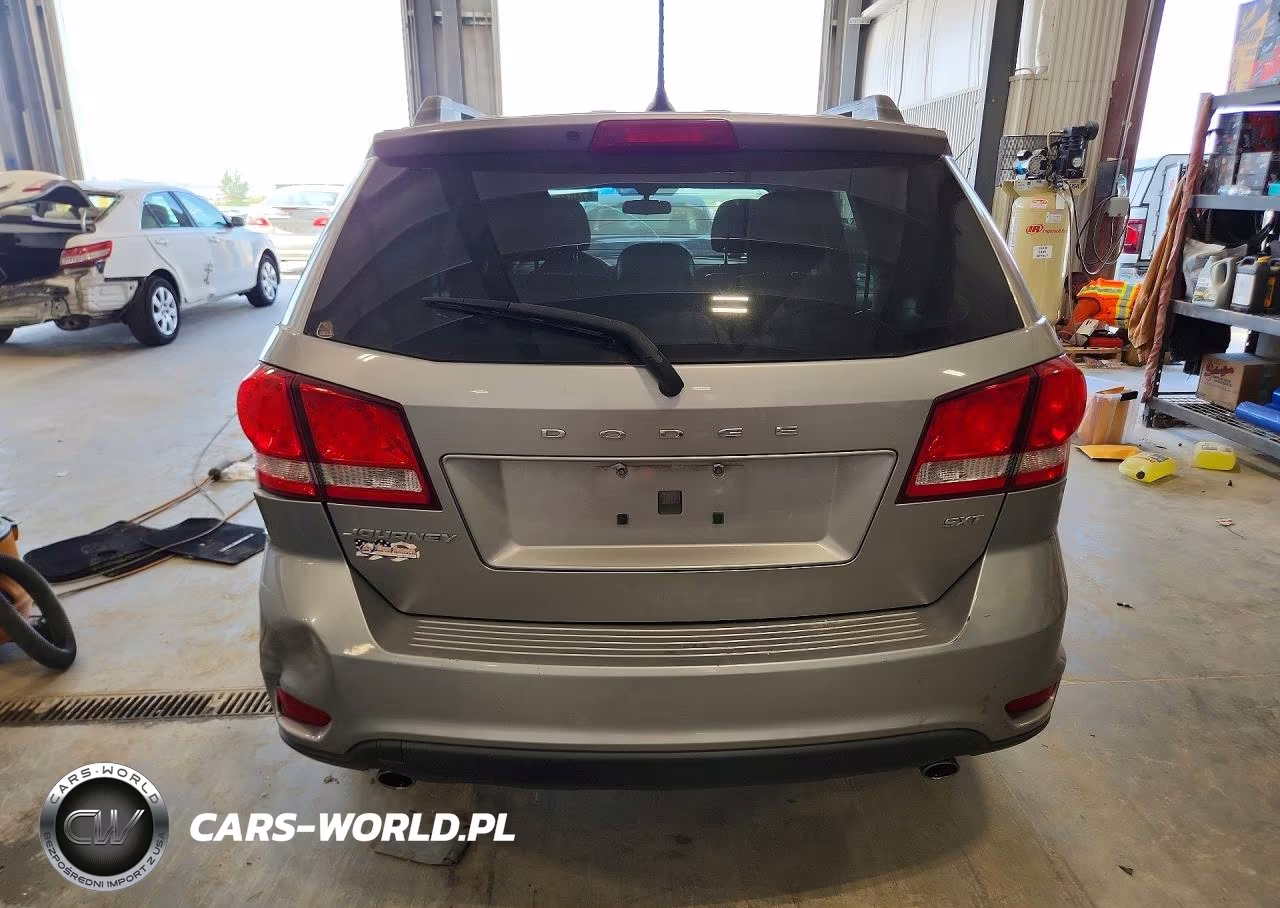 2015 Dodge Journey VIN:3C4PDCBG4FT588723 - 6