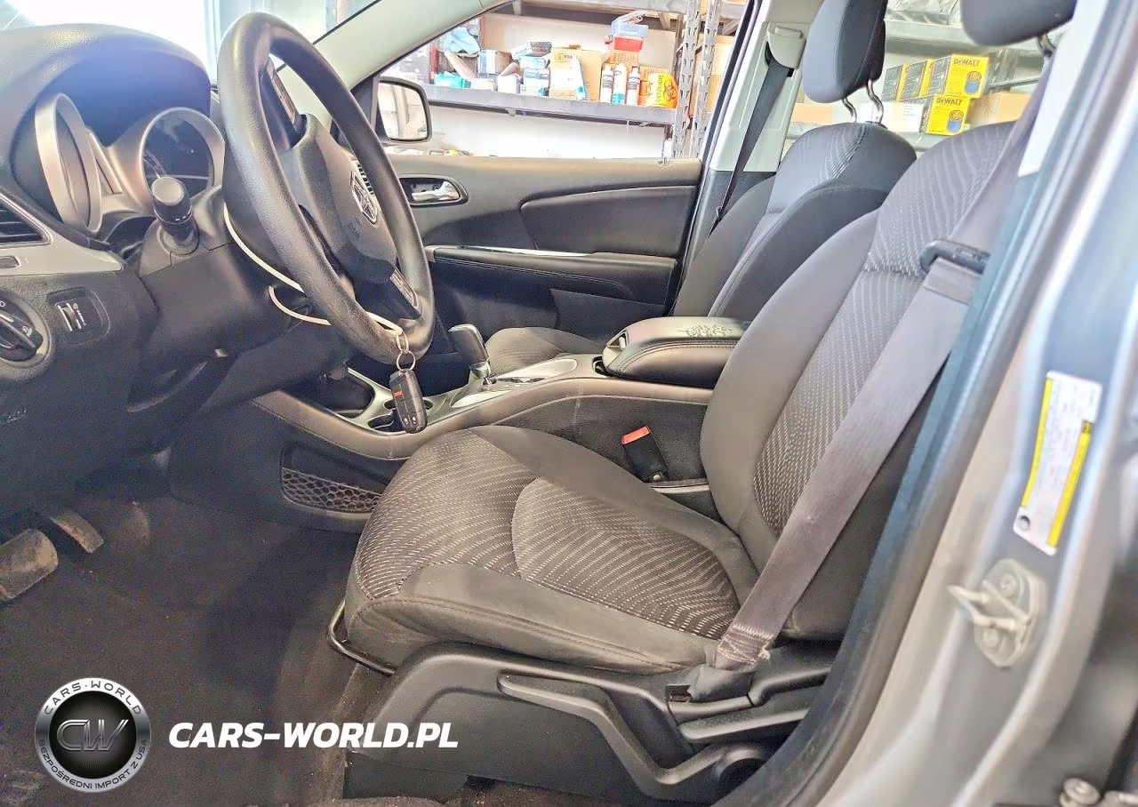 2015 Dodge Journey VIN:3C4PDCBG4FT588723 - 7