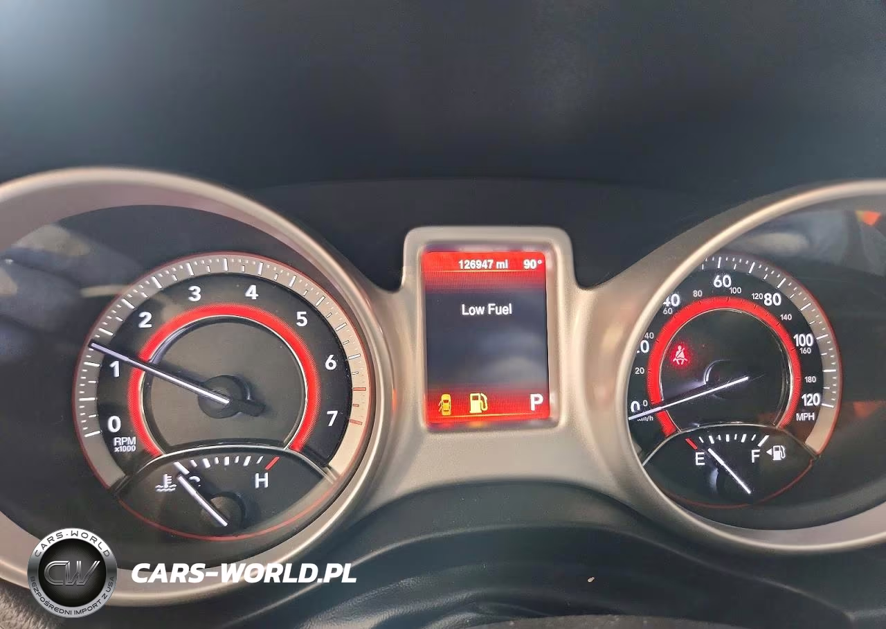 2015 Dodge Journey VIN:3C4PDCBG4FT588723 - 9