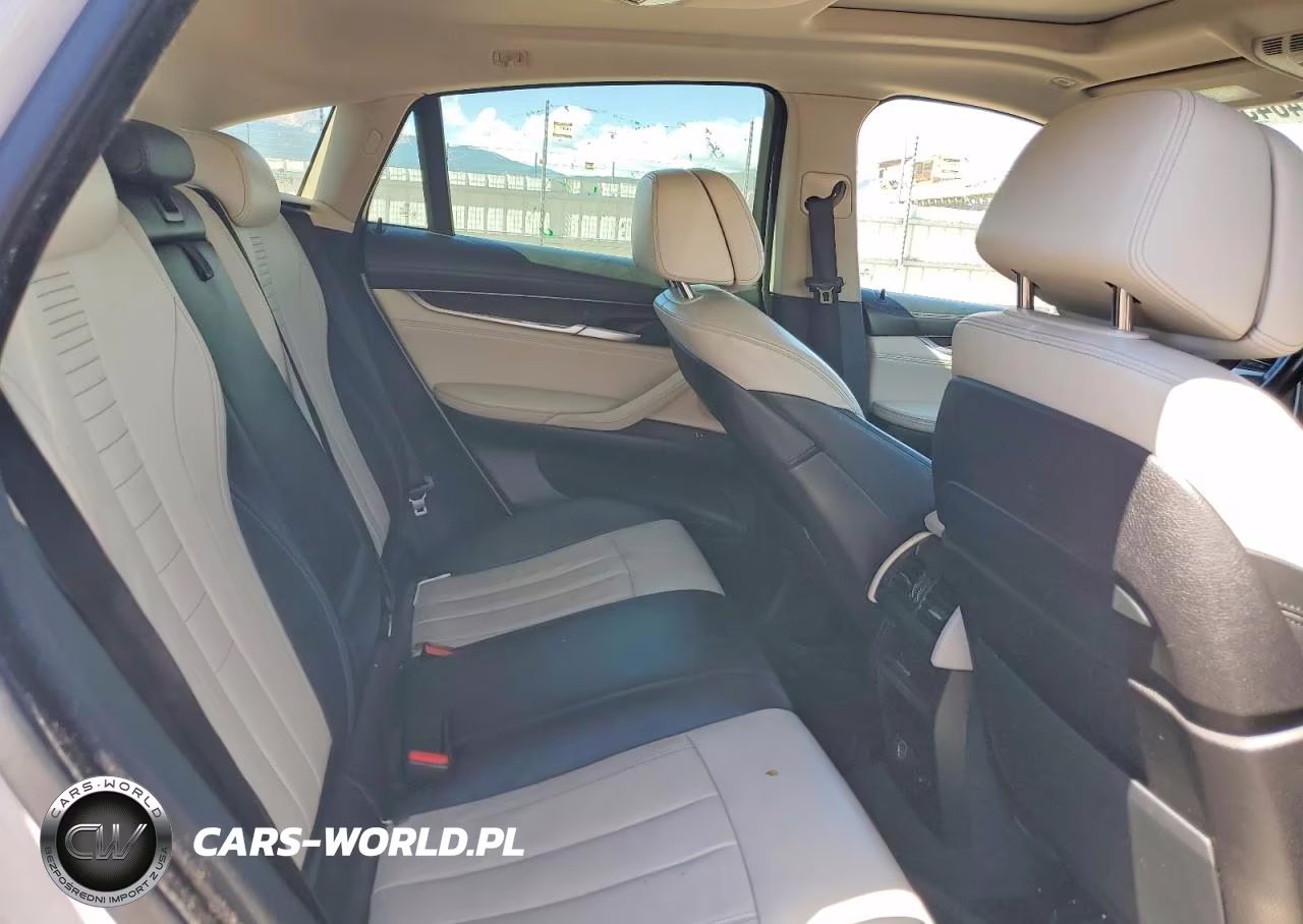 2015 BMW X6 xDrive50I VIN:5UXKU6C57F0F94426 - 11