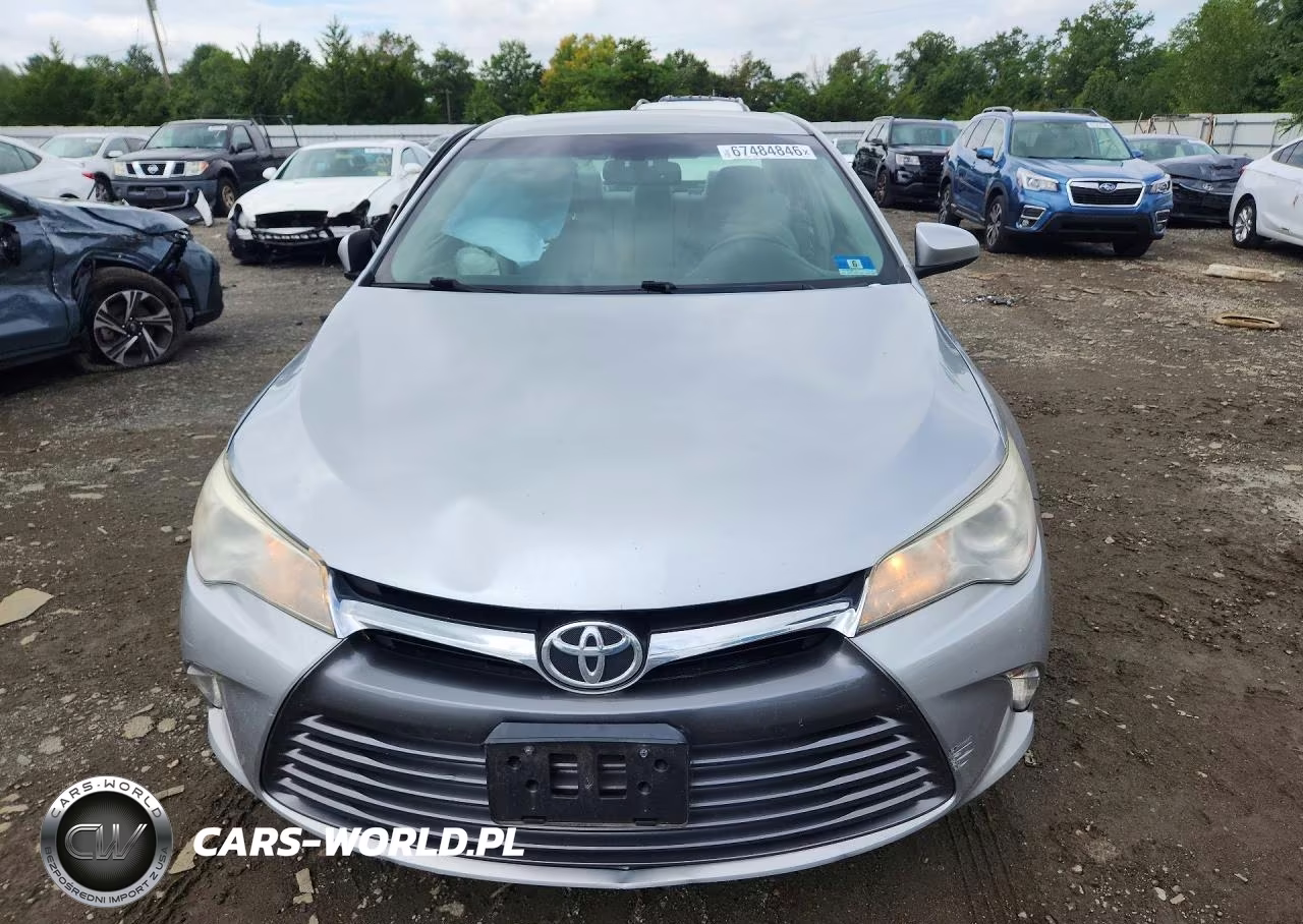 2016 Toyota Camry Le VIN:4T4BF1FK1GR564458 - 5