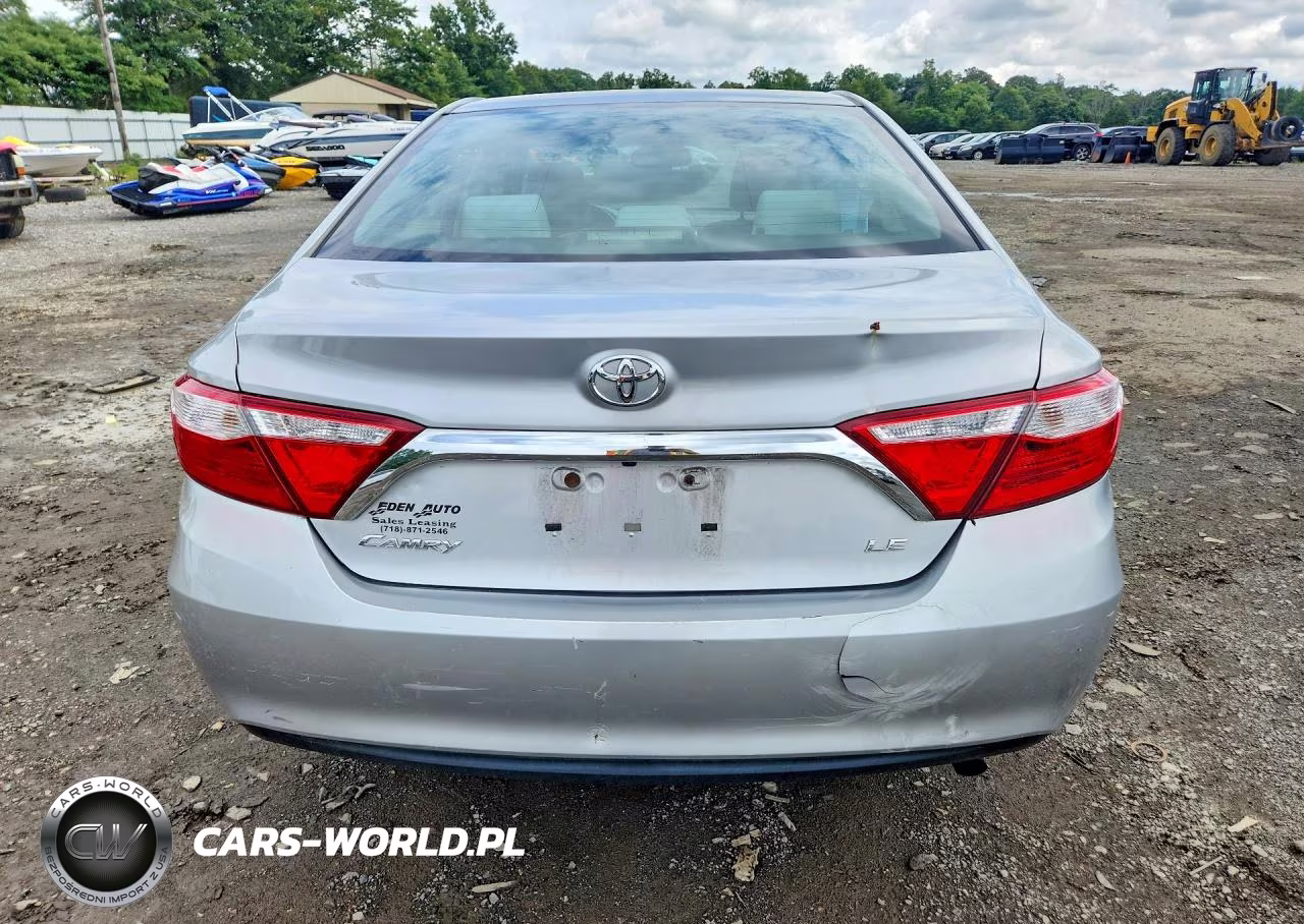 2016 Toyota Camry Le VIN:4T4BF1FK1GR564458 - 6