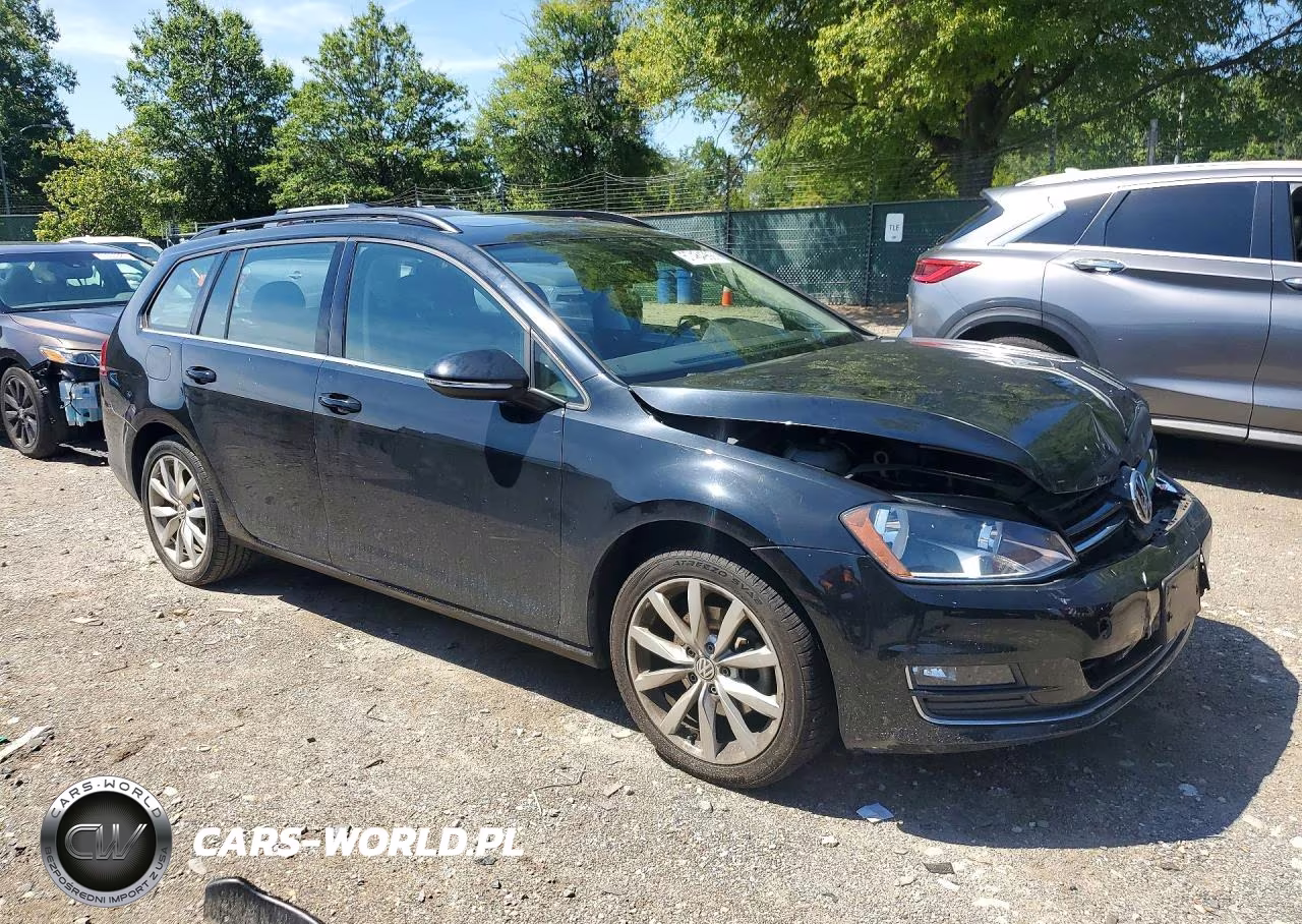 2017 Volkswagen Golf Sportwagen S VIN:3VWC17AU5HM503744 - 4