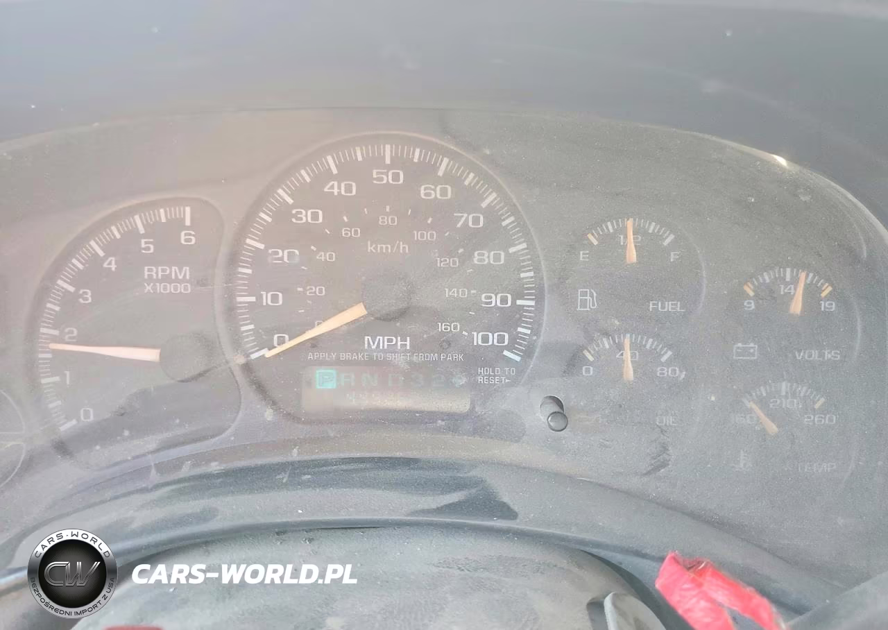 2002 Chevrolet Silverado C1500 VIN:2GCEC19V321372652 - 10