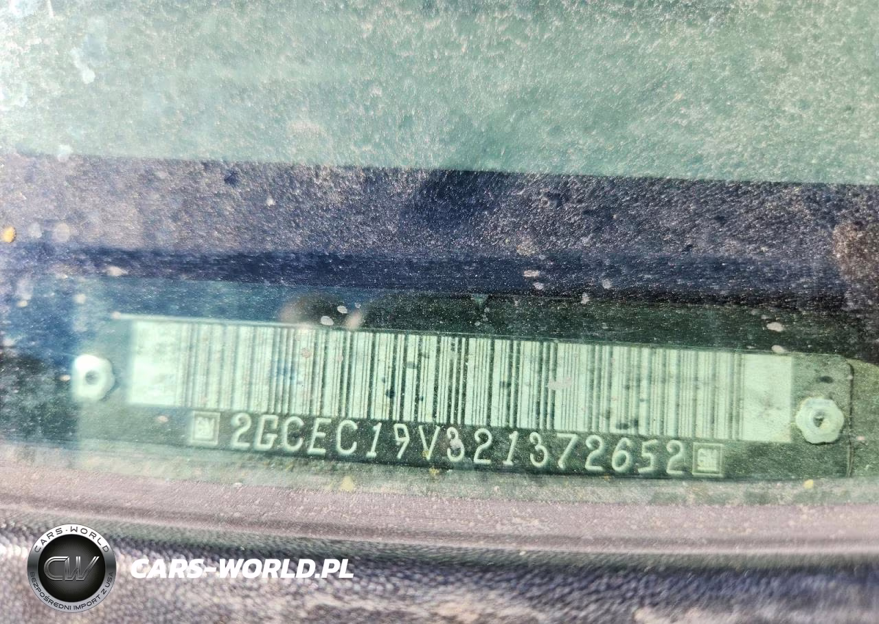 2002 Chevrolet Silverado C1500 VIN:2GCEC19V321372652 - 13