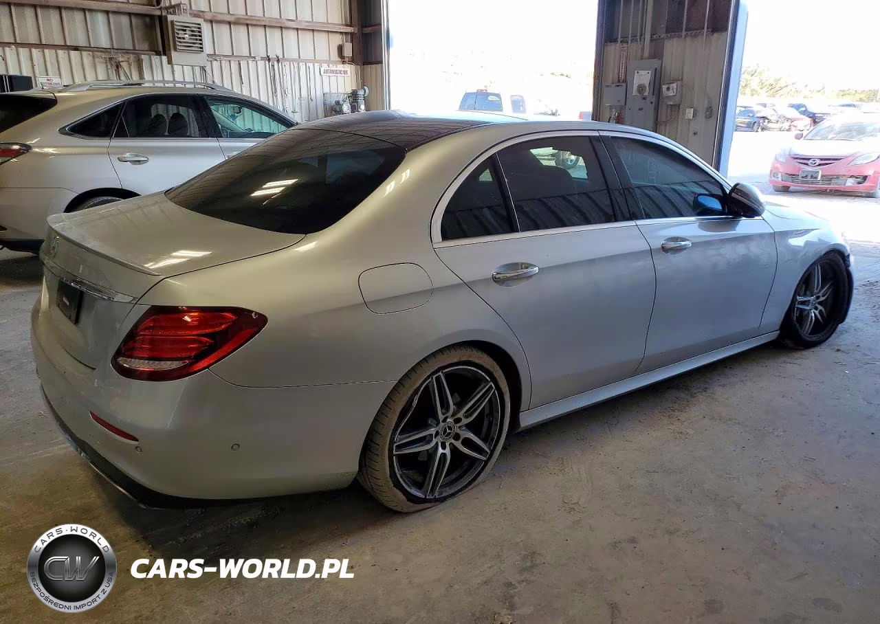 2019 Mercedes-Benz E 300 VIN:WDDZF4JB9KA612097 - 3
