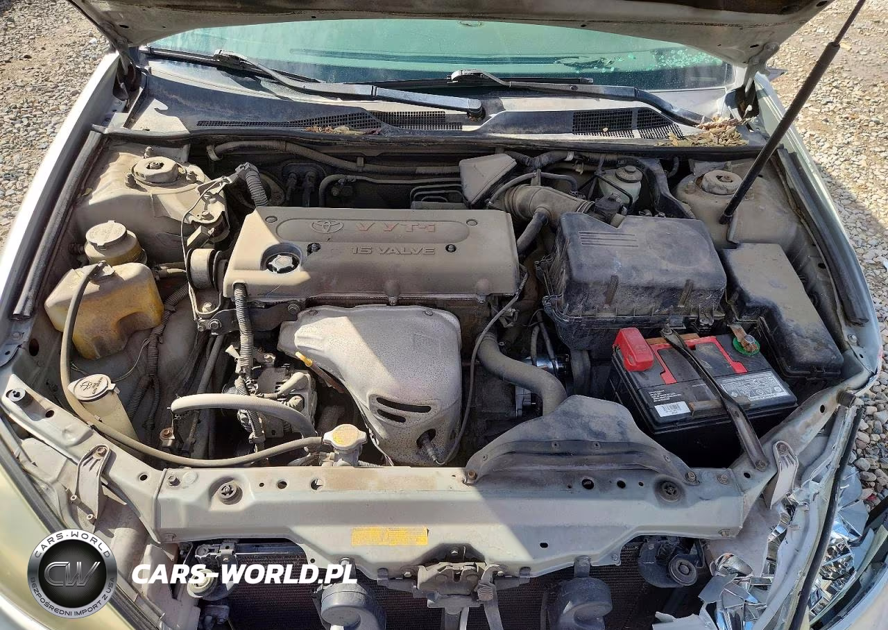 2002 Toyota Camry Le VIN:JTDBE32K320119884 - 11