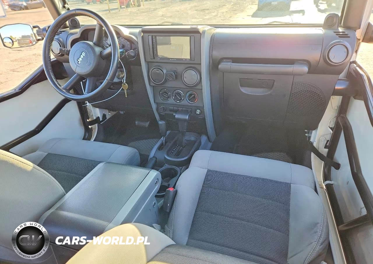 2009 Jeep Wrangler X VIN:1J4FA24169L722763 - 8