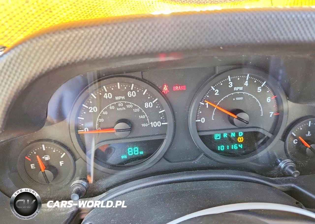 2009 Jeep Wrangler X VIN:1J4FA24169L722763 - 9