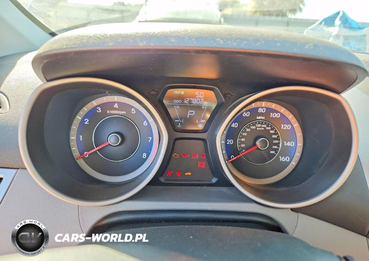 HYUNDAI ELANTRA GL VIN:KMHDH4AEXDU963591 - 9