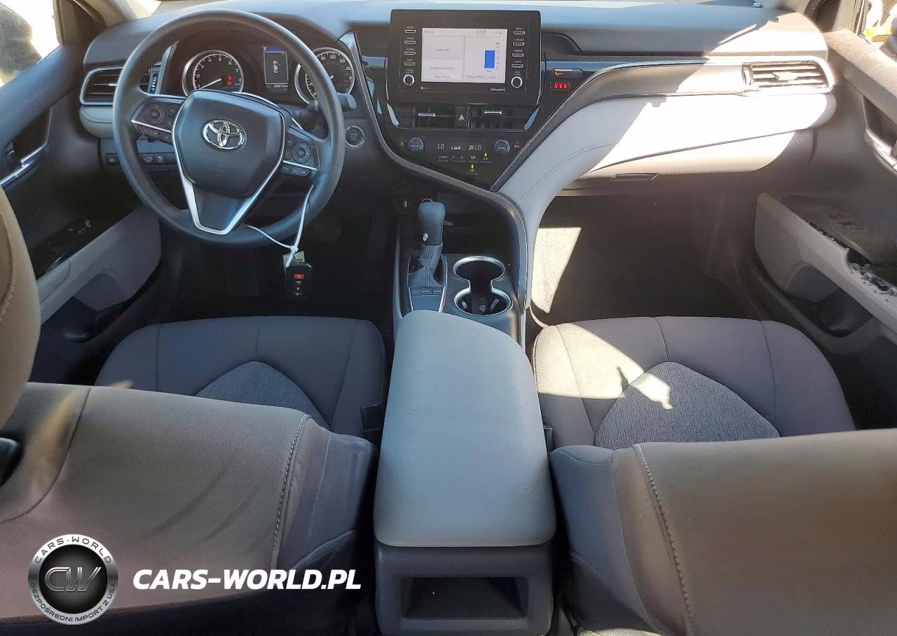 2024 Toyota Camry Le VIN:4T1R11AK2RU255535 - 8