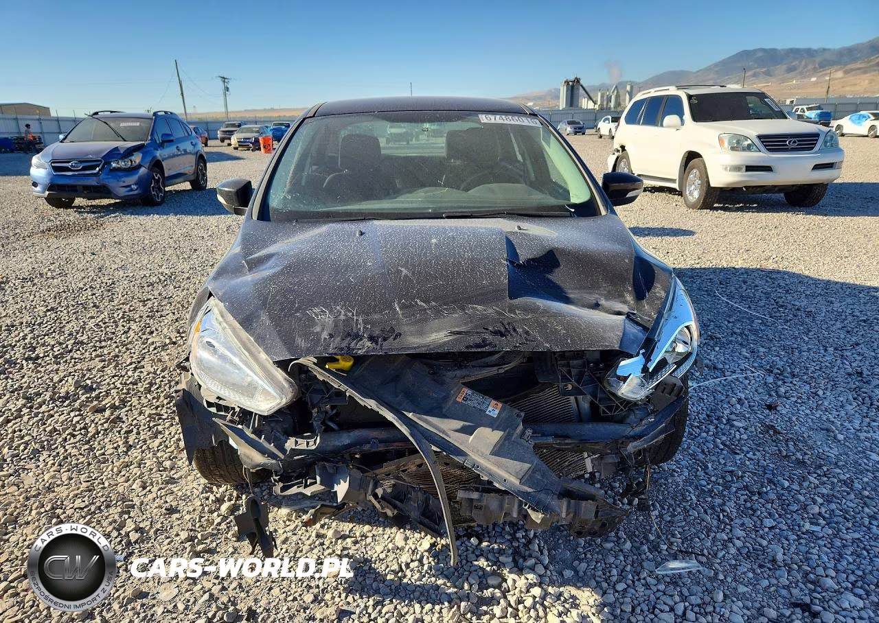 2016 Ford Focus Se VIN:1FADP3F25GL306214 - 5