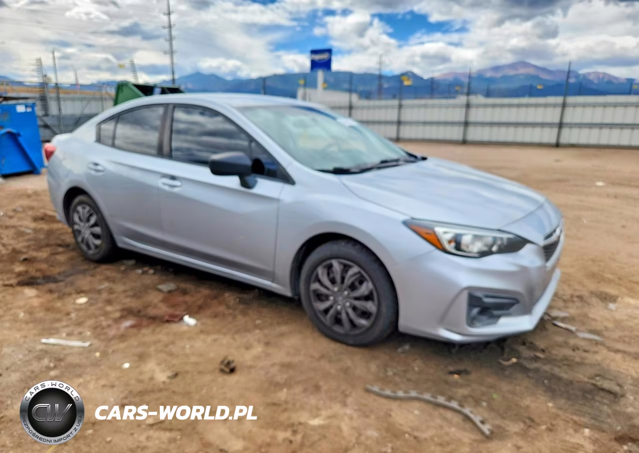 2018 Subaru Impreza VIN:4S3GKAA65J3620392 - 4
