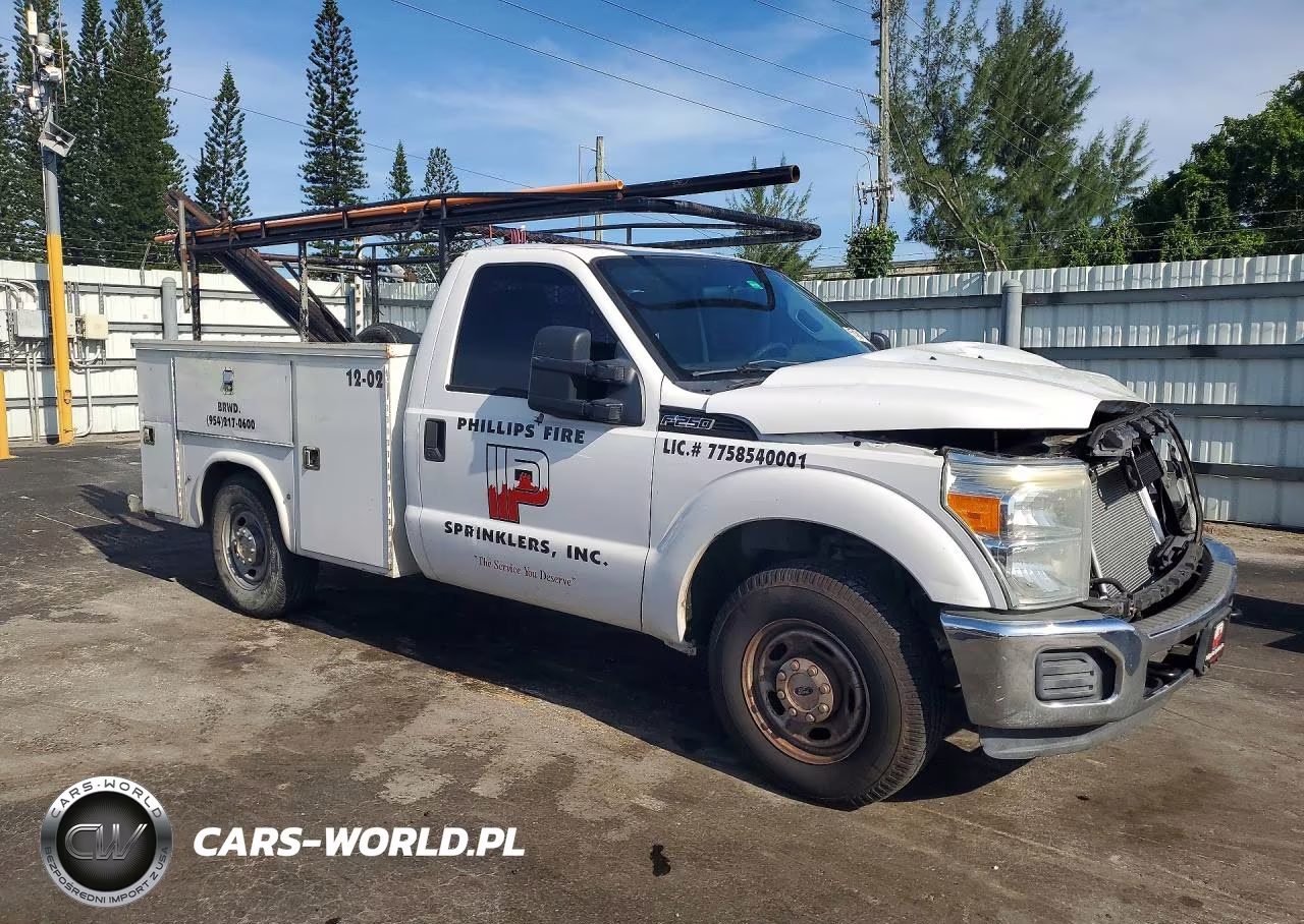 2012 Ford F250 Super Duty VIN:1FTBF2A61CEC60582 - 4