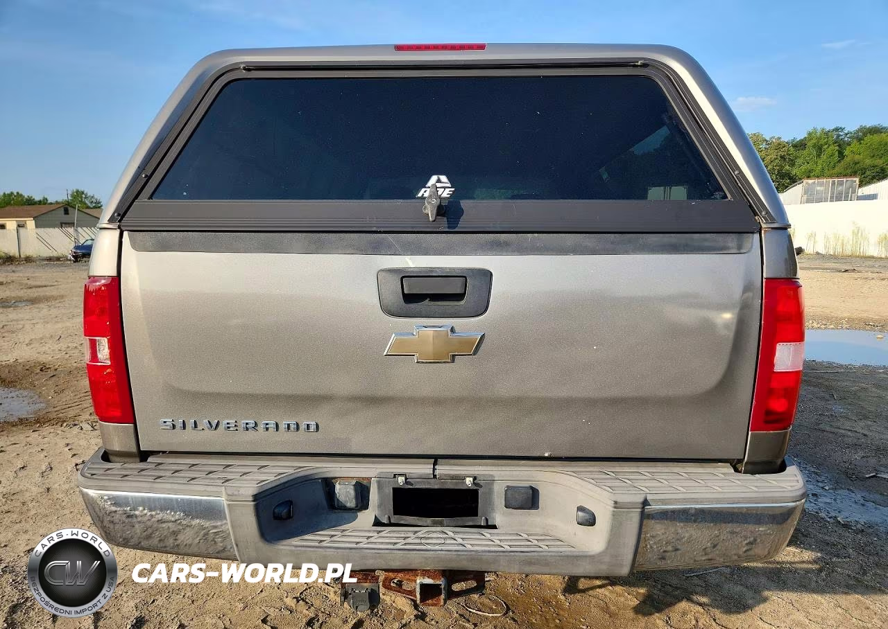 2007 Chevrolet Silverado K1500 Classic VIN:1GCEK14X37Z636706 - 6