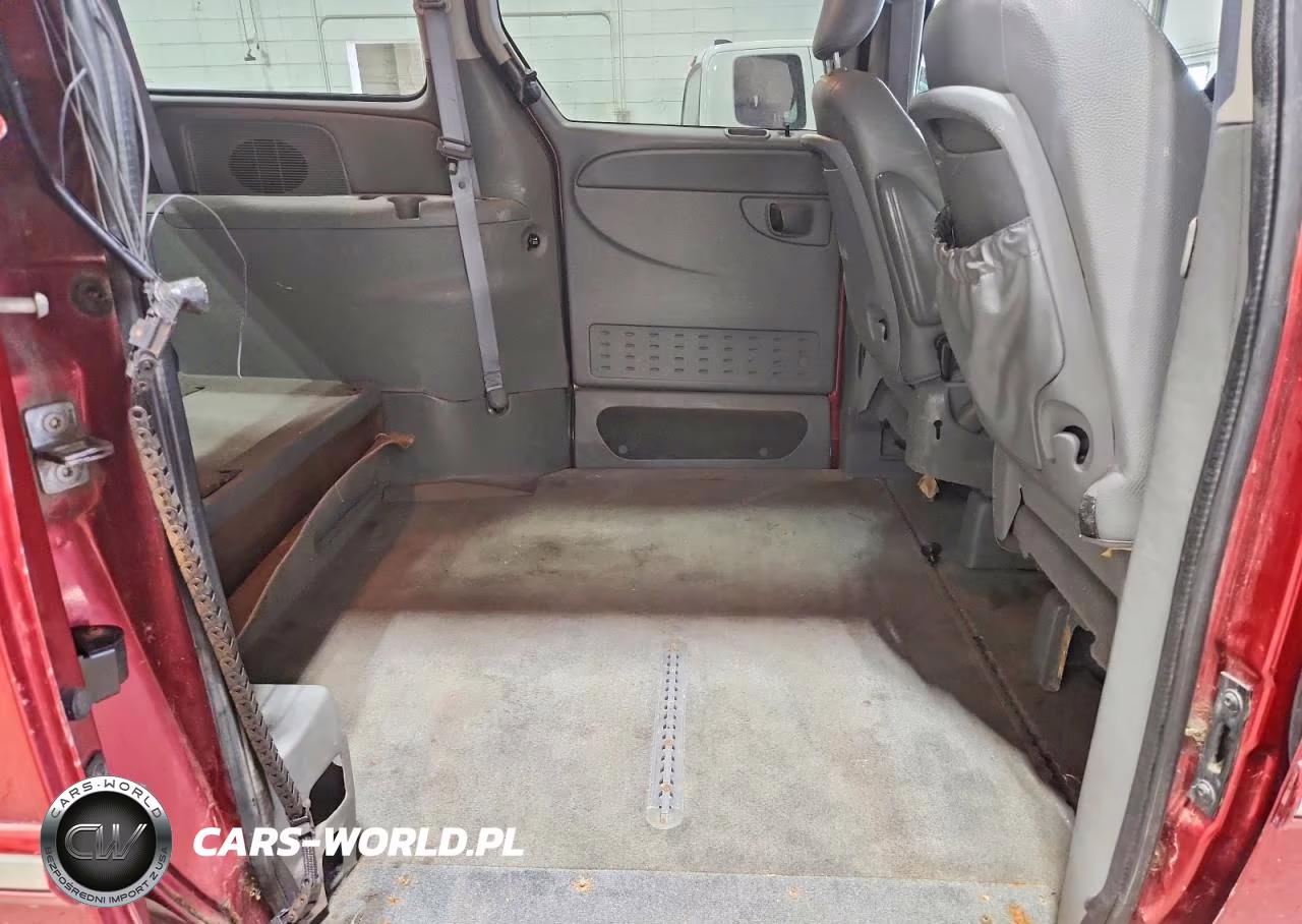 2007 Chrysler Town & Country Touring VIN:2A4GP54L37R315882 - 11