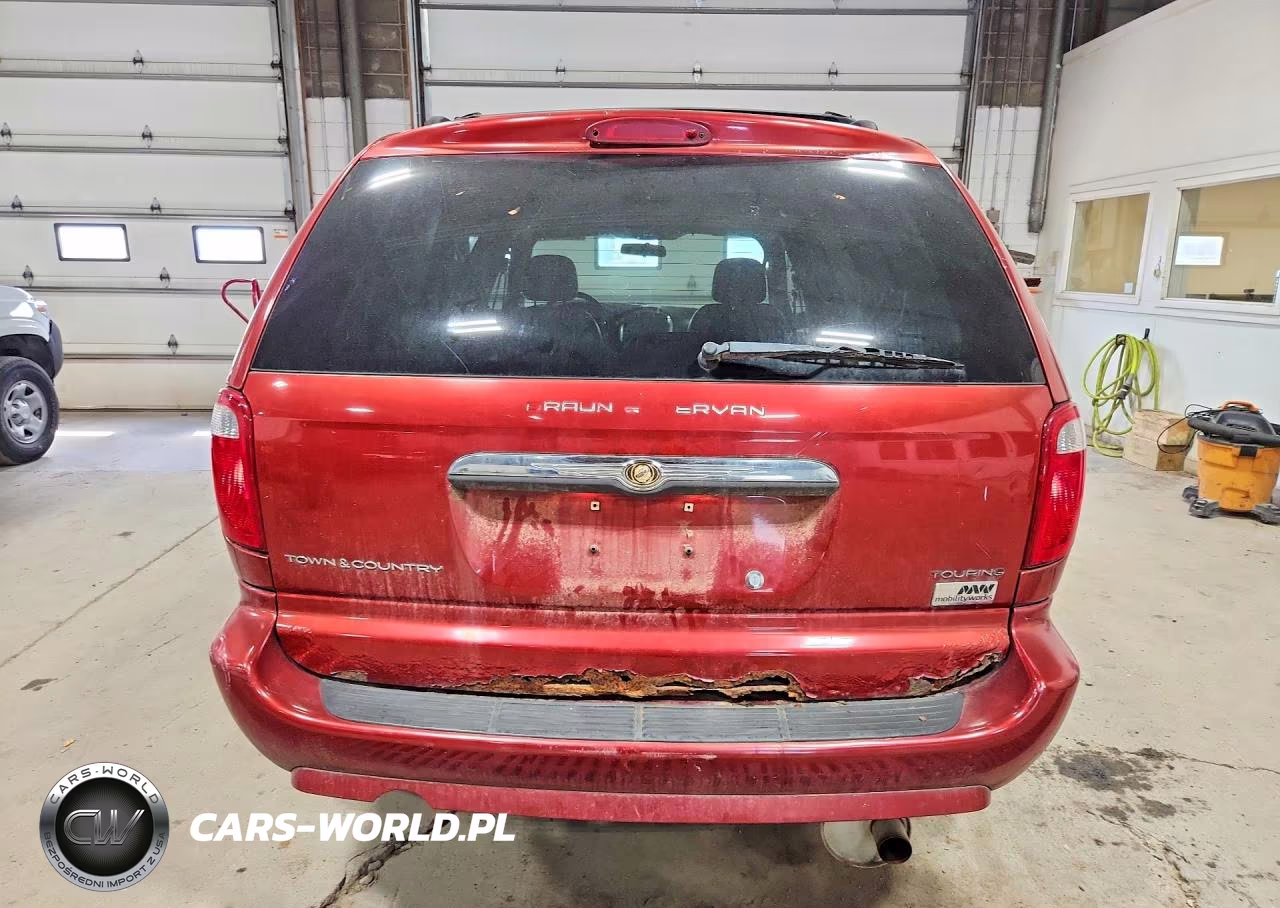 2007 Chrysler Town & Country Touring VIN:2A4GP54L37R315882 - 6