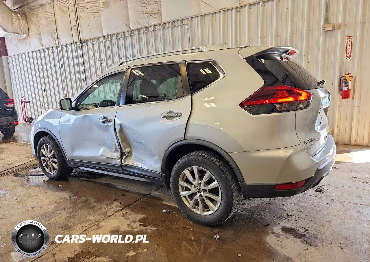 2018 Nissan Rogue Sv VIN:KNMAT2MT2JP588830 - 2