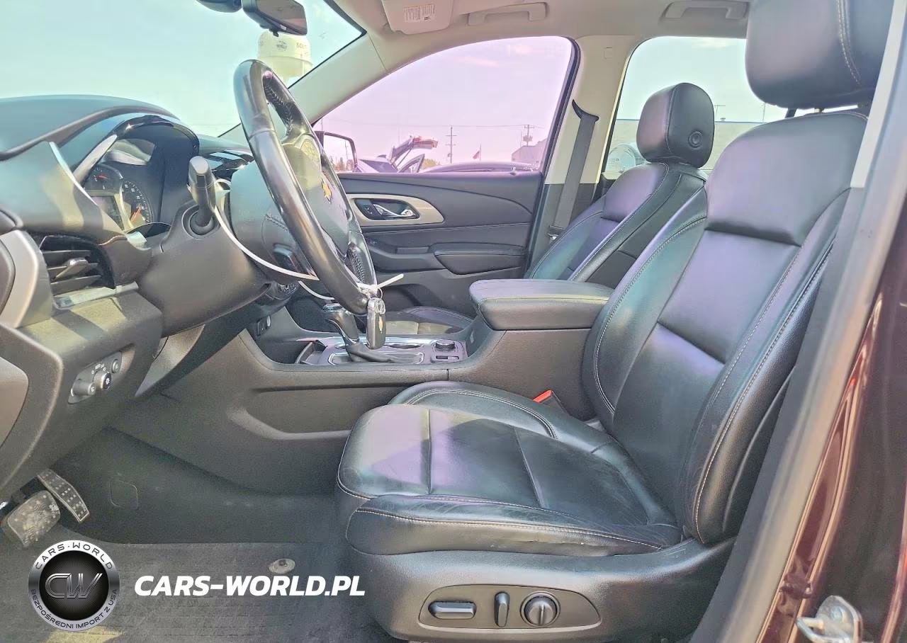 2019 Chevrolet Traverse Lt VIN:1GNERHKWXKJ122073 - 7