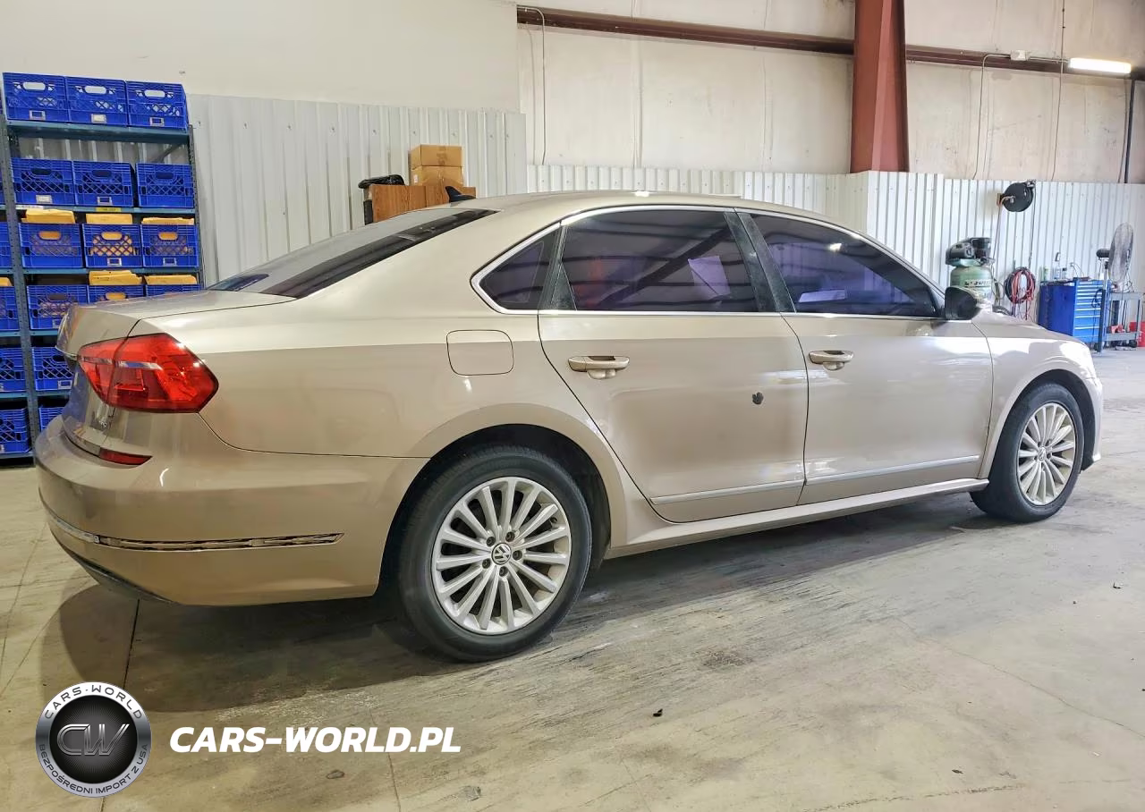 2016 Volkswagen Passat Se VIN:1VWBS7A37GC010079 - 3
