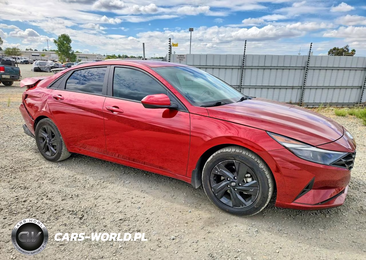 2022 Hyundai Elantra Sel VIN:KMHLS4AG4NU370437 - 4