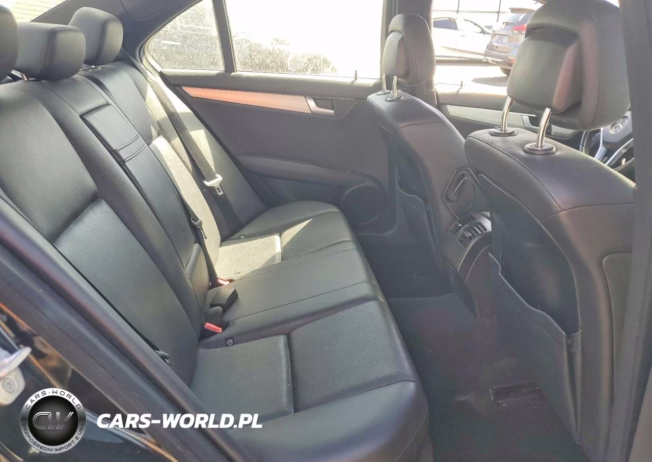 2012 Mercedes-Benz C 250 VIN:WDDGF4HB5CR233128 - 10