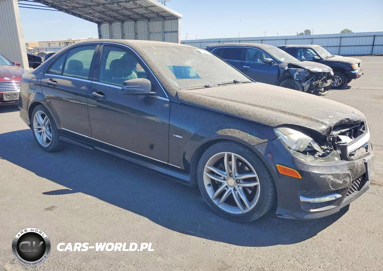 2012 Mercedes-Benz C 250 VIN:WDDGF4HB5CR233128 - 4