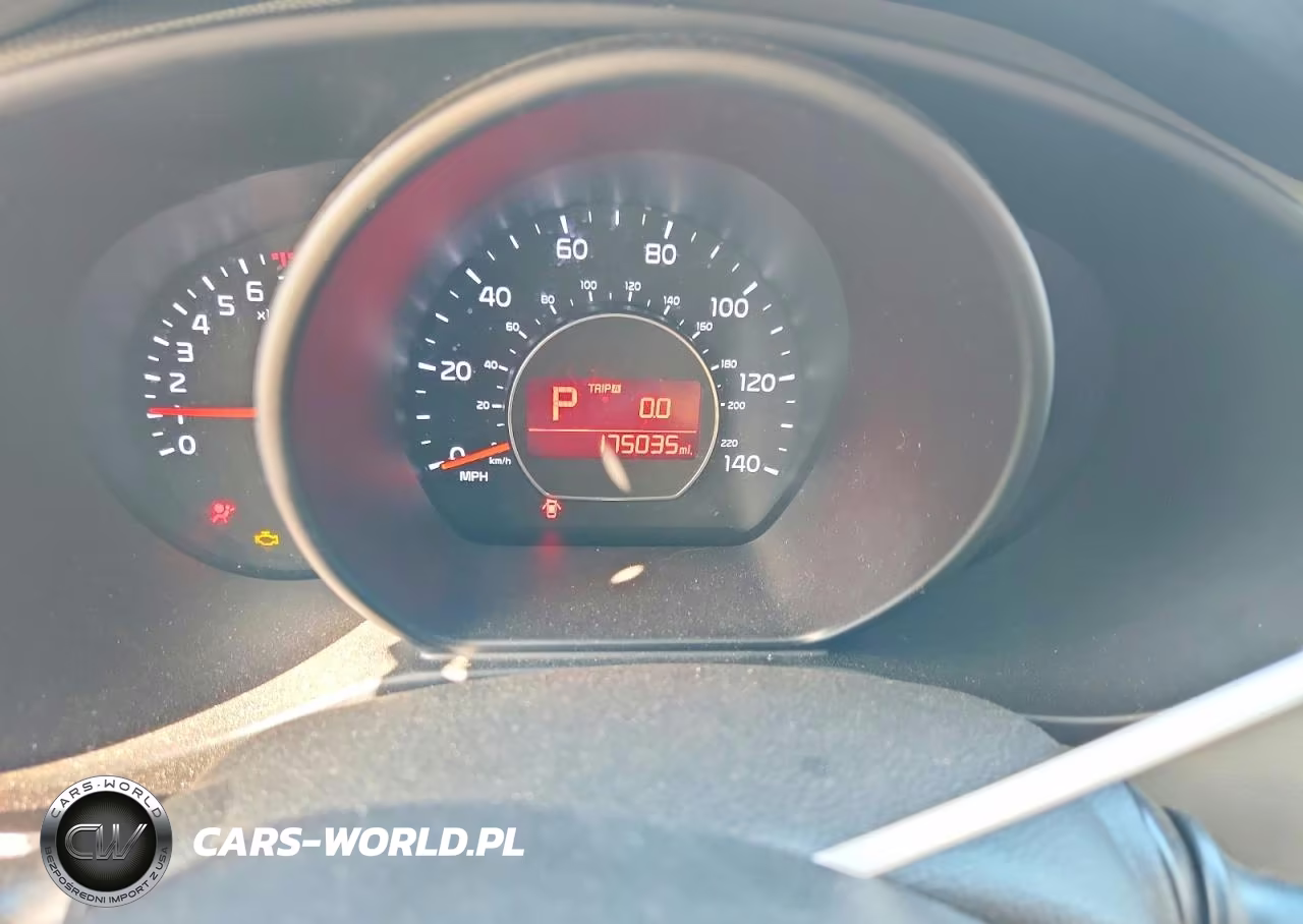 2018 Kia Soul Base VIN:KNDJN2A25J7546402 - 8