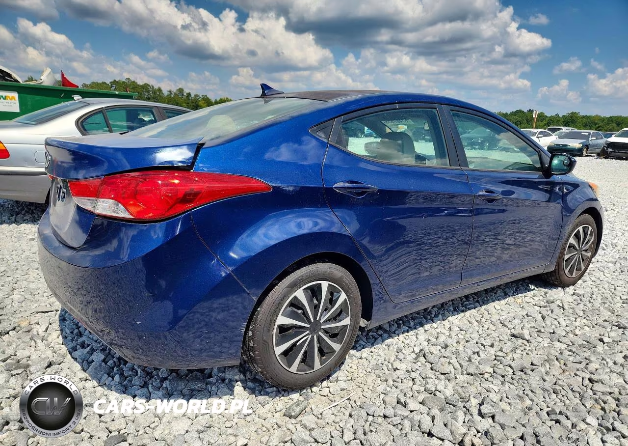 2013 Hyundai Elantra Gls VIN:KMHDH4AE5DU554396 - 3
