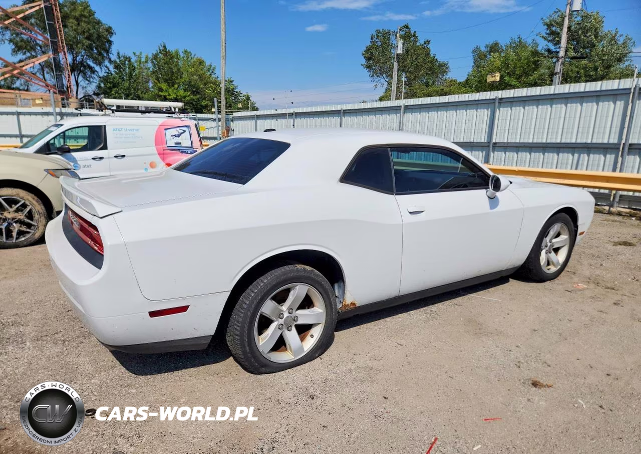 2014 Dodge Challenger Sxt VIN:2C3CDYAG0EH285429 - 3