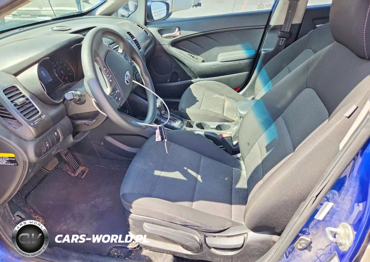 2018 Kia Forte Lx VIN:3KPFK4A78JE273803 - 7