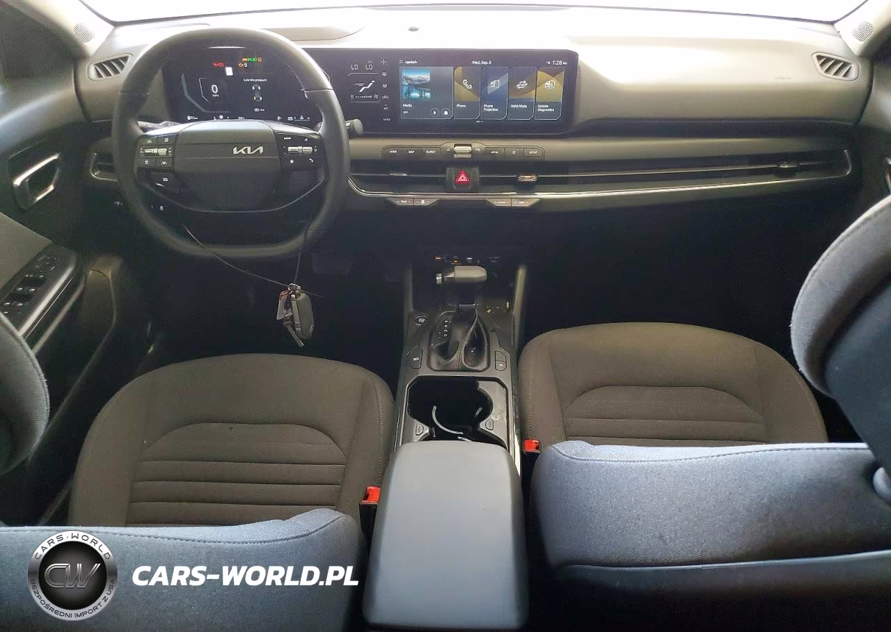2025 Kia K4 Ex VIN:3KPFU4DE1SE242236 - 8
