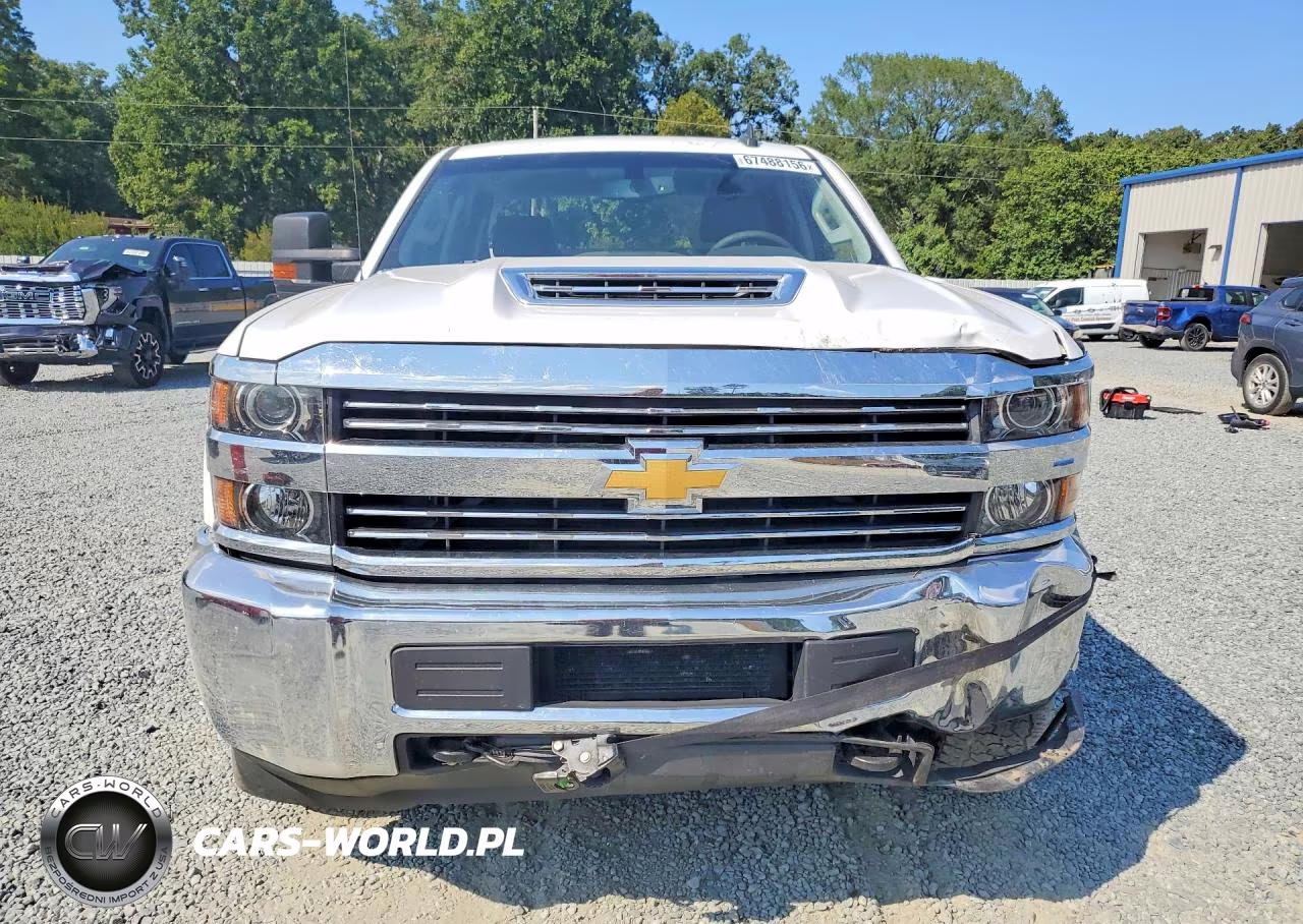 2018 Chevrolet Silverado K2500 Heavy Duty VIN:1GB1KUEY0JF264262 - 5
