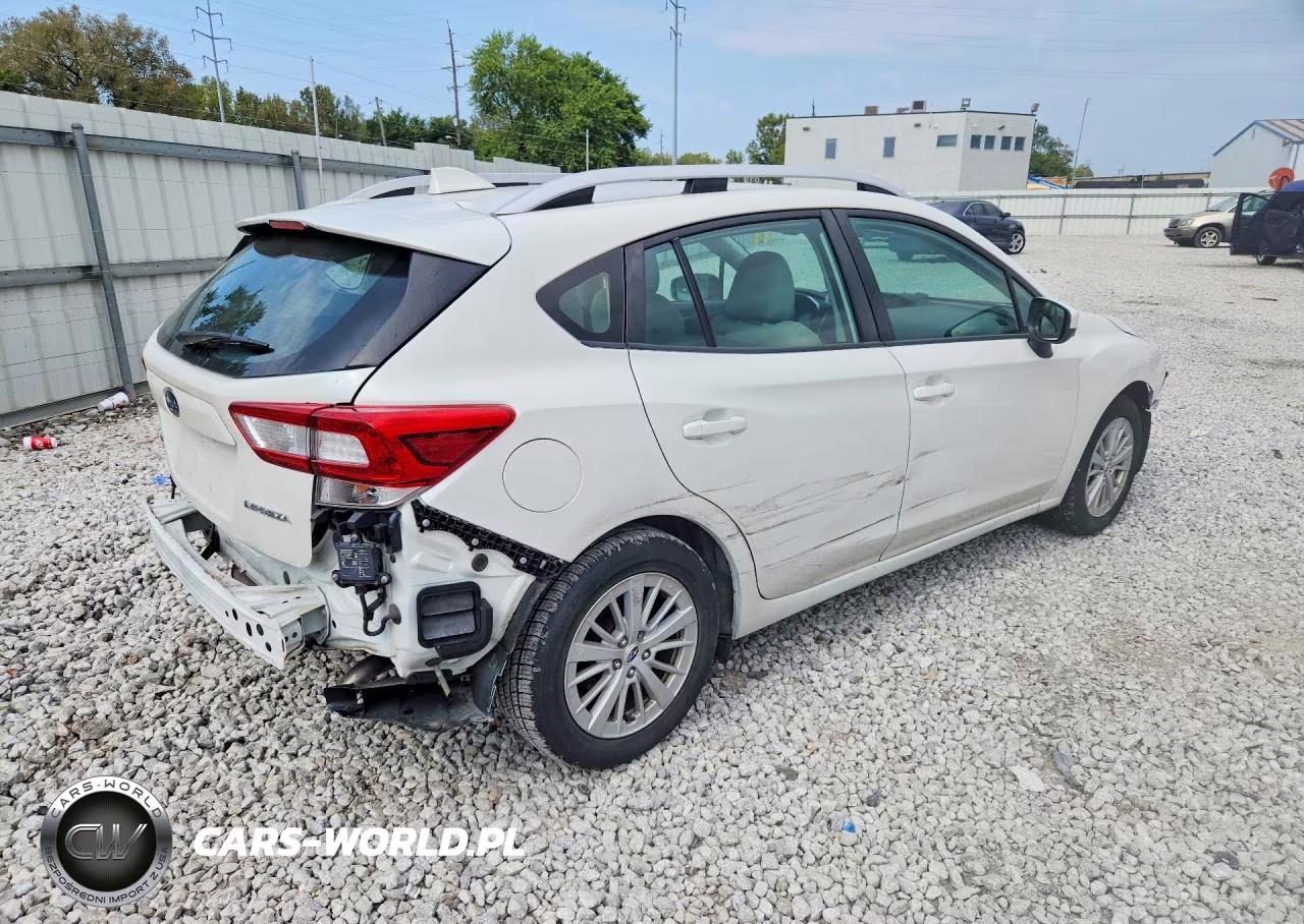 2018 Subaru Impreza Premium Plus VIN:4S3GTAD66J3702950 - 3