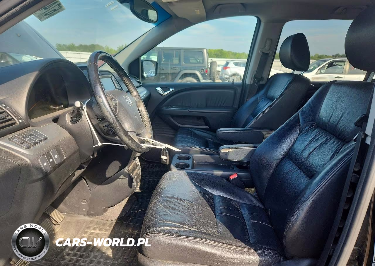 2010 Honda Odyssey Touring VIN:5FNRL3H94AB091120 - 7