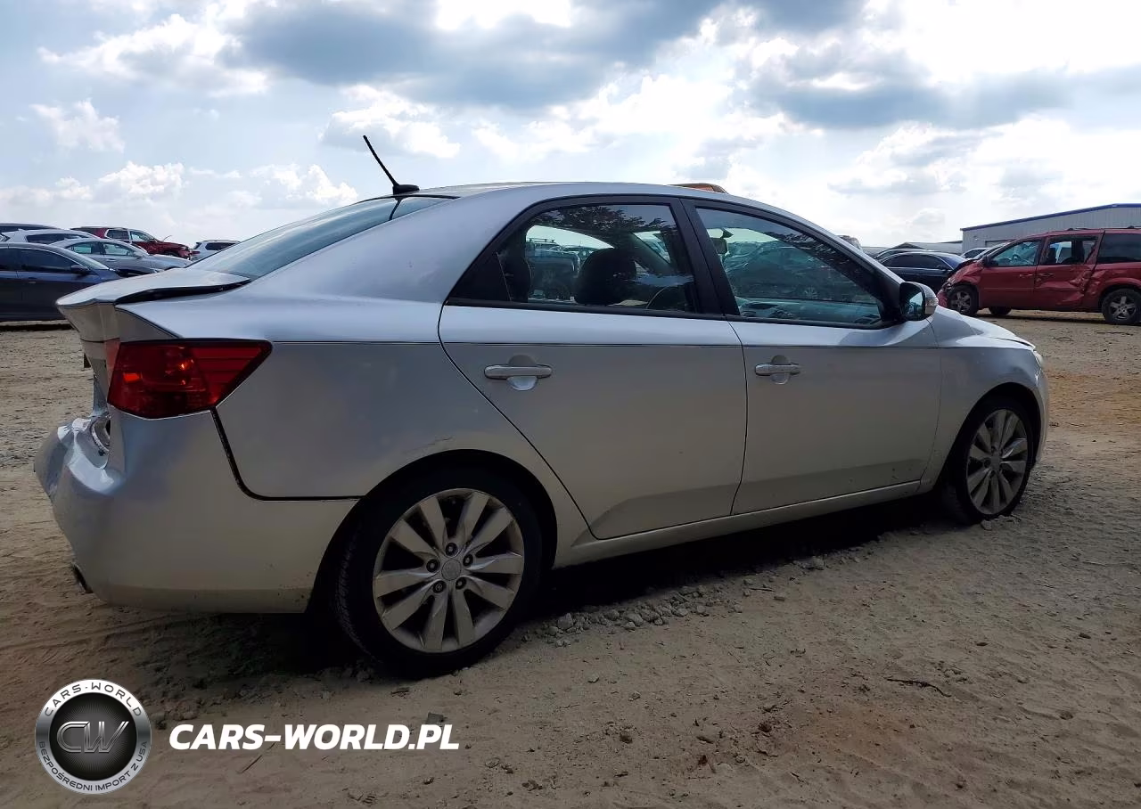 2010 Kia Forte Sx VIN:KNAFW4A38A5140243 - 3