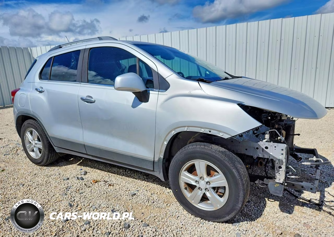 2020 Chevrolet Trax 1Lt VIN:3GNCJLSB2LL217123 - 4