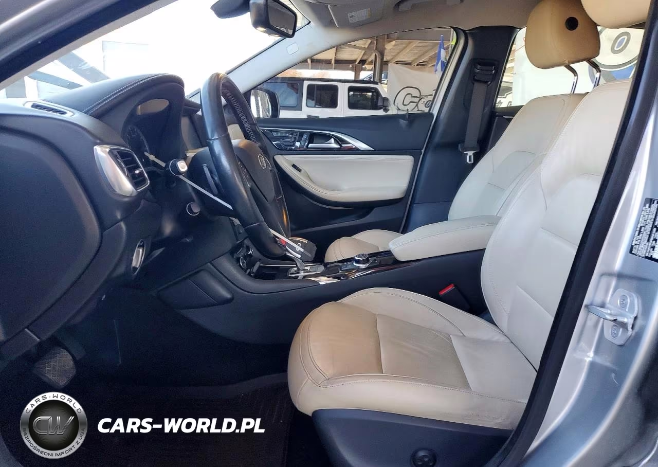 2017 Infiniti Qx30 Luxury VIN:SJKCH5CP8HA019491 - 7