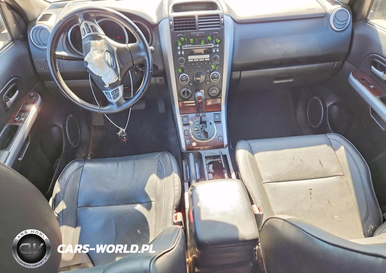 2008 Suzuki Grand Vitara Luxury VIN:JS3TD947X84100156 - 8