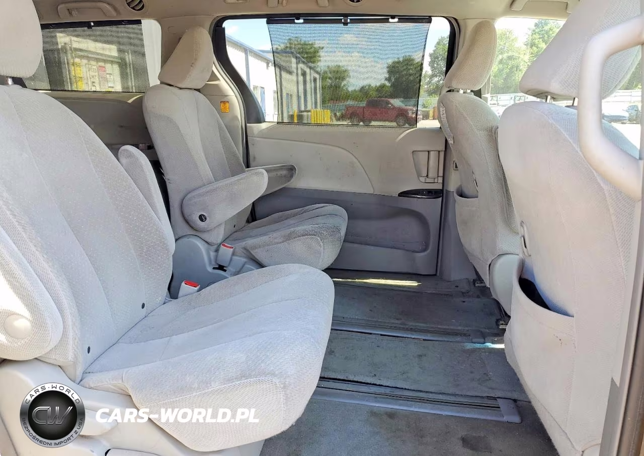 2012 Toyota Sienna Le VIN:5TDJK3DC0CS030167 - 6