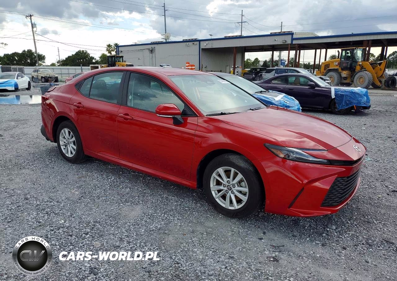 2026 Toyota Camry Le VIN:4T1DAACK8TU250449 - 4