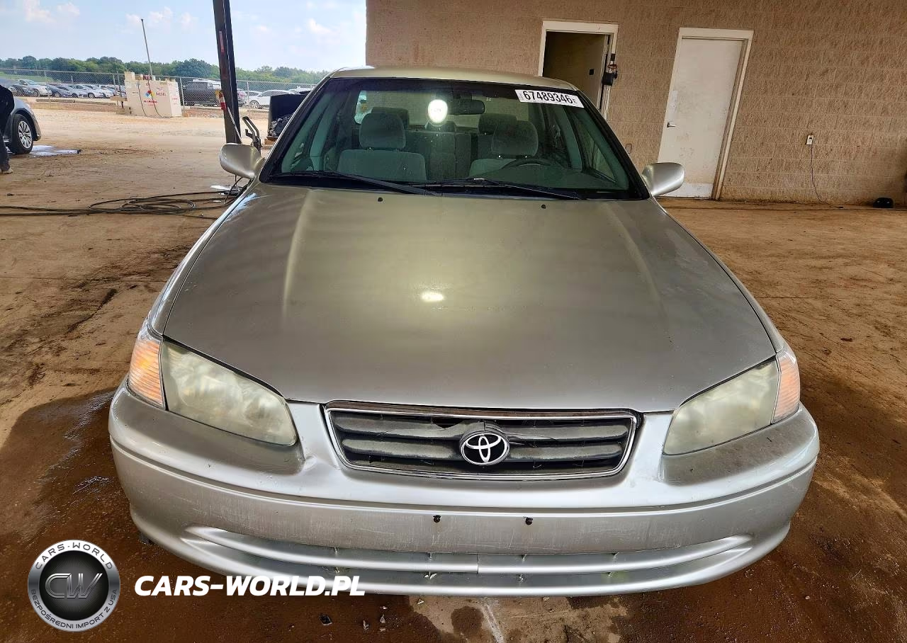 2001 Toyota Camry Le VIN:4T1BG22K51U811622 - 5