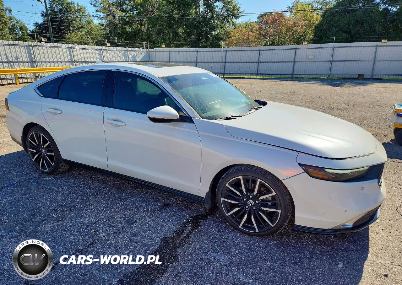 2023 Honda Accord Touring Hybrid VIN:1HGCY2F84PA036021 - 4