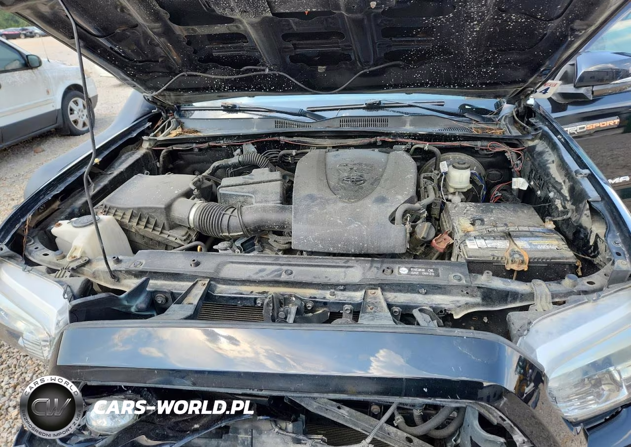 2018 Toyota Tacoma Trd Sport VIN:3TMDZ5BN2JM054587 - 11