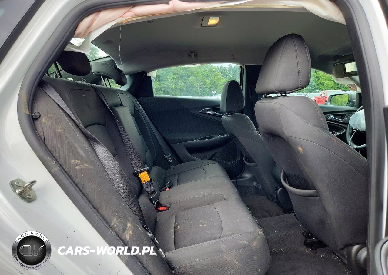 2018 Chevrolet Malibu Ls VIN:1G1ZB5ST5JF285887 - 10
