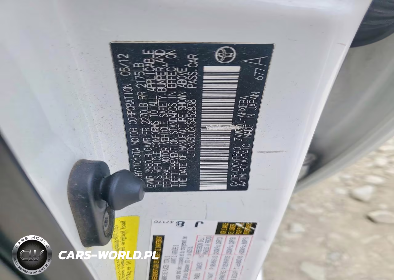 2012 Toyota Prius Two VIN:JTDKN3DU2C5452838 - 12