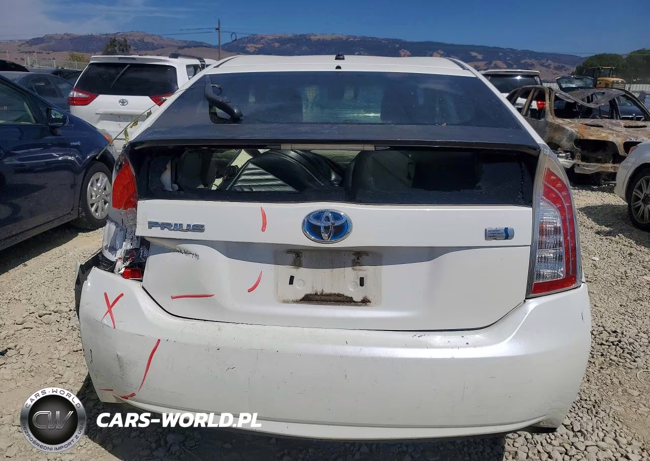 2012 Toyota Prius Two VIN:JTDKN3DU2C5452838 - 6
