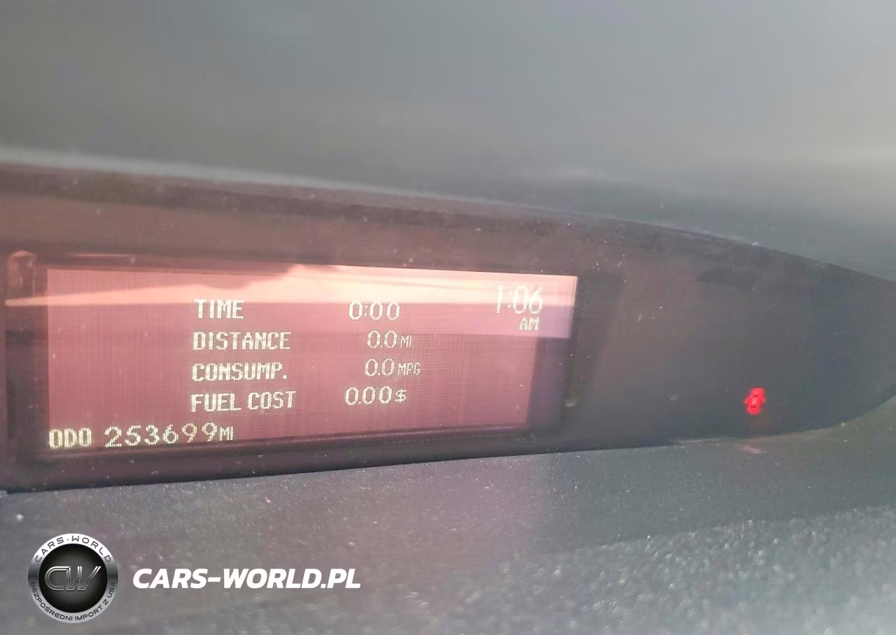 2012 Toyota Prius Two VIN:JTDKN3DU2C5452838 - 9