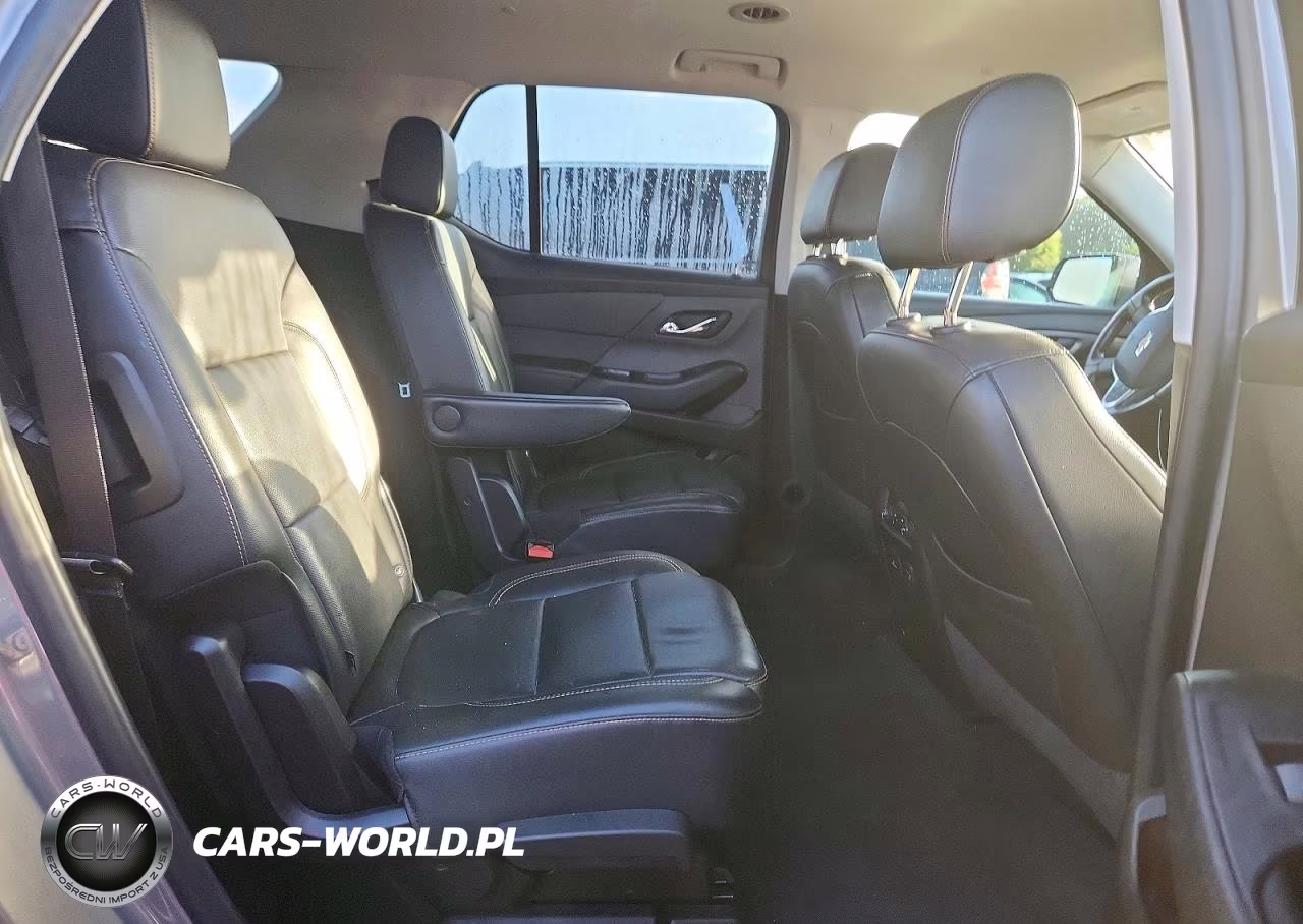 2019 Chevrolet Traverse Premier VIN:1GNERKKW6KJ230462 - 11