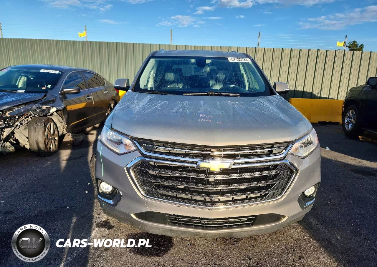 2019 Chevrolet Traverse Premier VIN:1GNERKKW6KJ230462 - 5